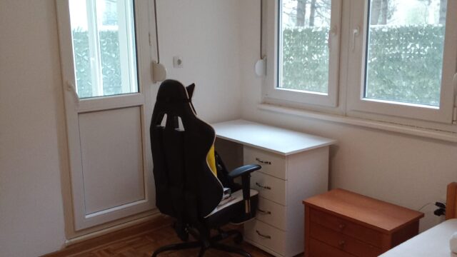 7-bedroom-twin-beds-Celebonovica-Bezanija-Beograd-flat-sale-tenanted-Expo-2027-prodaja-sa-zakupcima-tenanted-invest-estate-property-bitcoin-Serbia